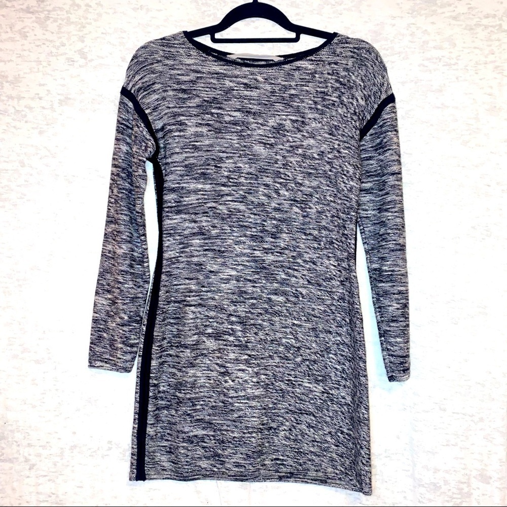 Athleta Retreat Marled Knit Grey Black Long Sleeve Sweater Tunic Dress XSP - Picture 3 of 11